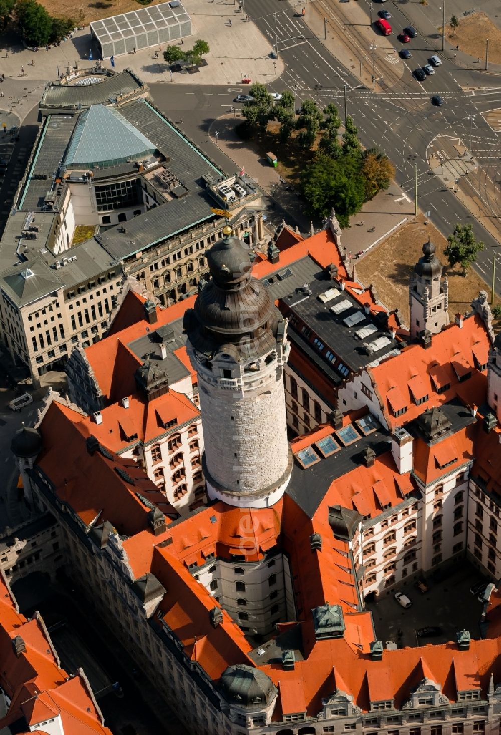 Aerial photograph Leipzig - Town Hall building of the city administration on Martin-Luther-Ring in Leipzig in the state Saxony