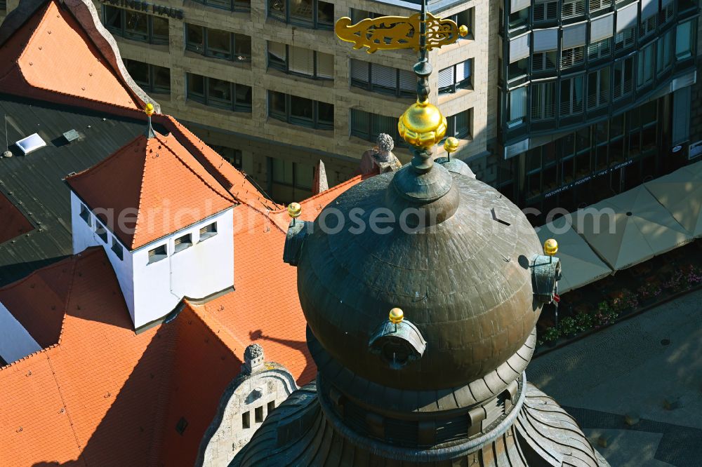 Aerial photograph Leipzig - Tower cupola on the building of the town hall of the city administration on Martin-Luther-Ring in the district Zentrum in Leipzig in the federal state of Saxony