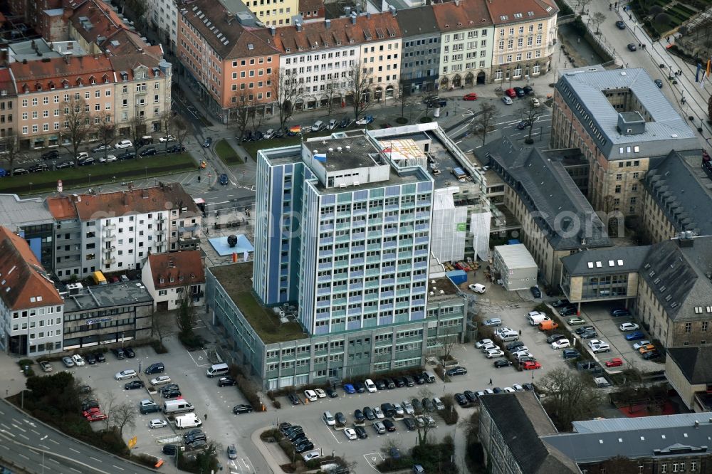 Aerial image Bayreuth - Town Hall building of the city administration Neues Rathaus Einwohner- und Wahlamt on Luitpoldplatz in Bayreuth in the state Bavaria