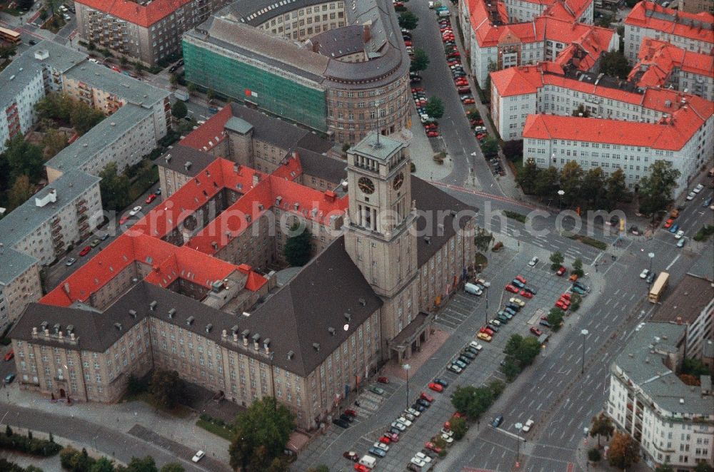 Aerial image Berlin - Town Hall building of the city administration in the district Schoeneberg in Berlin