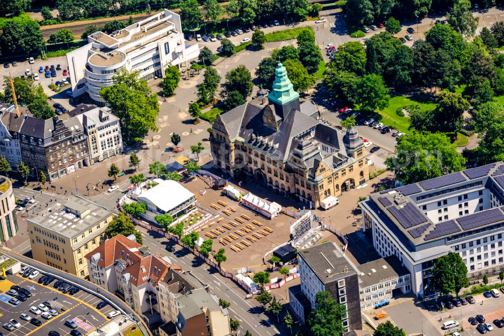 Recklinghausen from above - Town Hall building of the city administration on street Kaiserwall in Recklinghausen at Ruhrgebiet in the state North Rhine-Westphalia, Germany