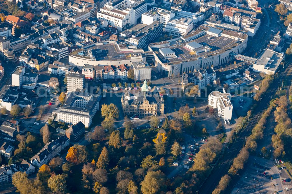 Aerial image Recklinghausen - Building of the town hall of the city administration on the street Kaiserwall in Recklinghausen in the Ruhr area in the federal state of North Rhine-Westphalia, Germany