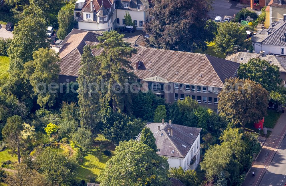 Schwelm from the bird's eye view: Town Hall building of the city administration in Schwelm in the state North Rhine-Westphalia, Germany