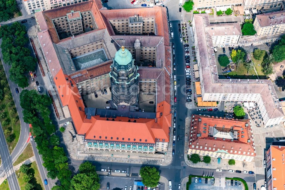 Dresden from above - Town Hall building of the city administration Stadtverwaltung Landeshauptstadt Dresden on Dr.-Kuelz-Ring in the district Altstadt in Dresden in the state Saxony, Germany