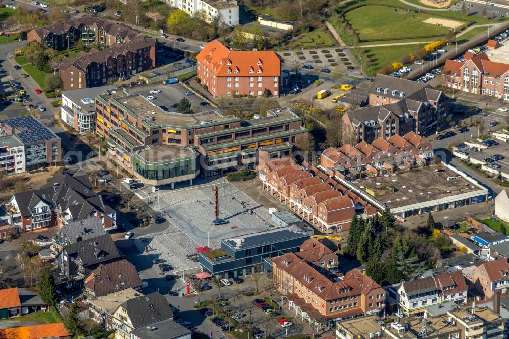 Aerial photograph Voerde (Niederrhein) - Town Hall building of the city administration in Voerde (Niederrhein) in the state North Rhine-Westphalia