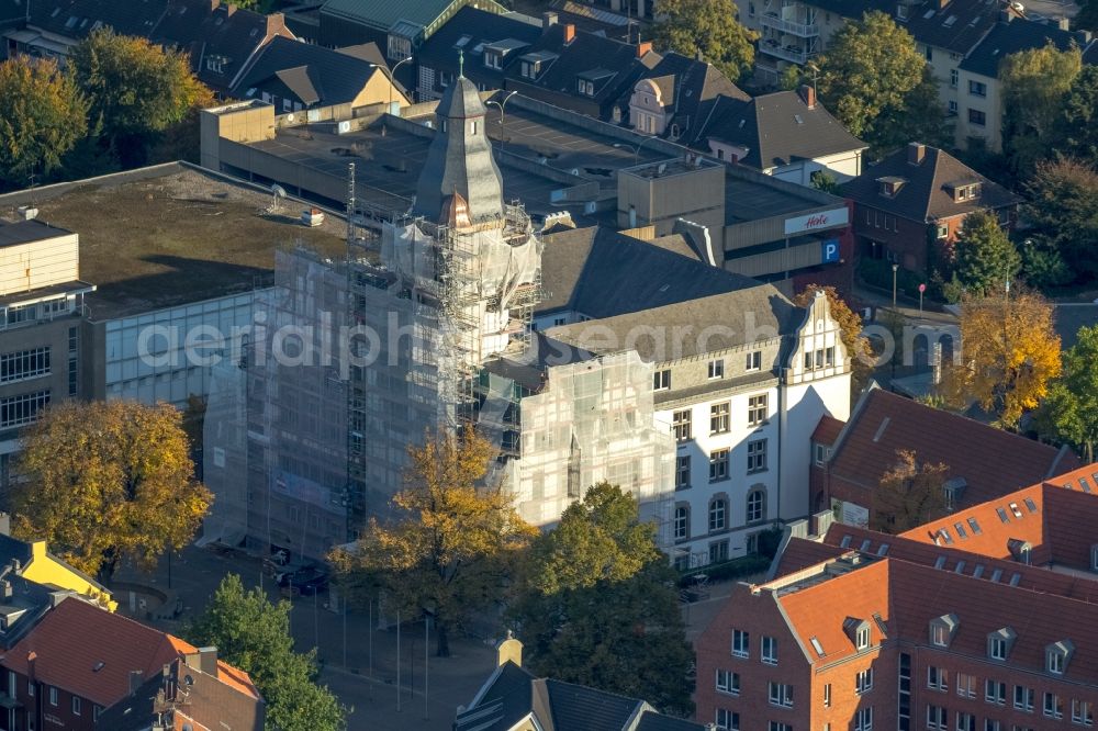 Gladbeck from above - Facade repair at the town hall building of the city council at the Willy Brandt Platz in Gladbeck in the state North Rhine-Westphalia