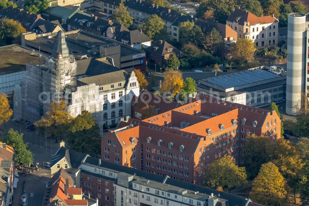 Gladbeck from the bird's eye view: Facade repair at the town hall building of the city council at the Willy Brandt Platz in Gladbeck in the state North Rhine-Westphalia