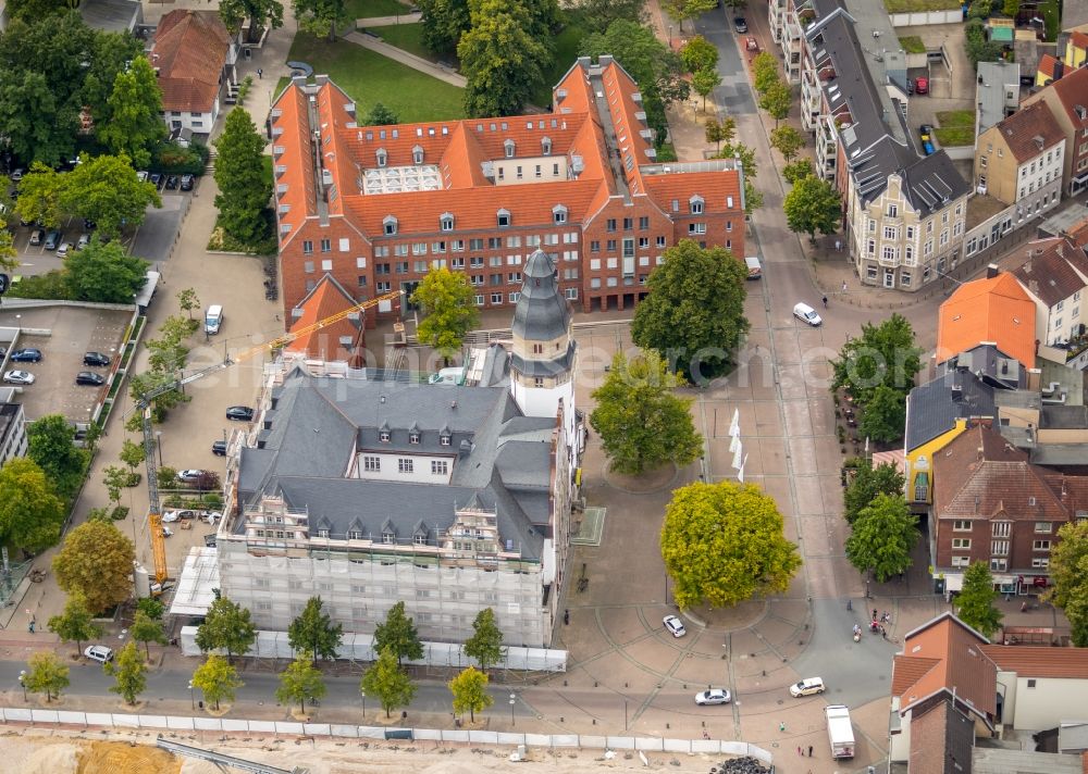 Gladbeck from the bird's eye view: Facade repair at the town hall building of the city council at the Willy Brandt Platz in Gladbeck in the state North Rhine-Westphalia