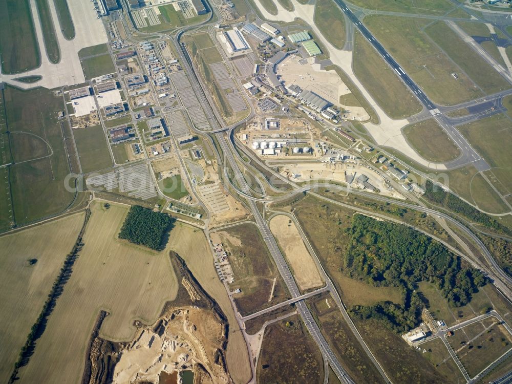 Schönefeld from above - Several buildings and terminals on the premises of the airport BER along the Schoenefelder Allee in Schoenefeld in the state Brandenburg