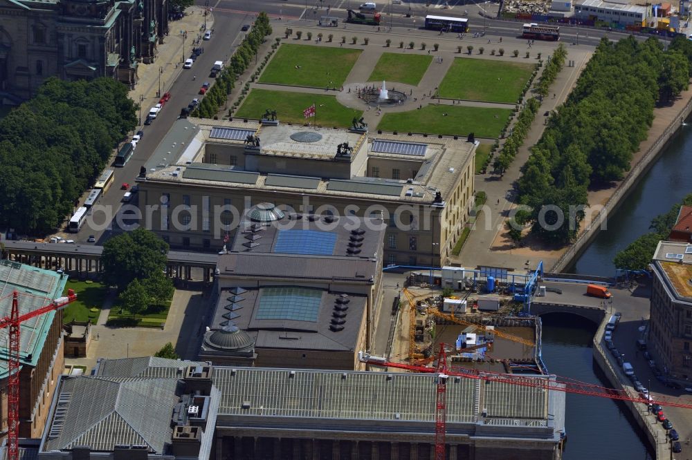 Berlin from the bird's eye view: View on the museums Neues Museum and Altes Museum on the Museumsinsel in Berlin. In the Background you can see the Lustgarten