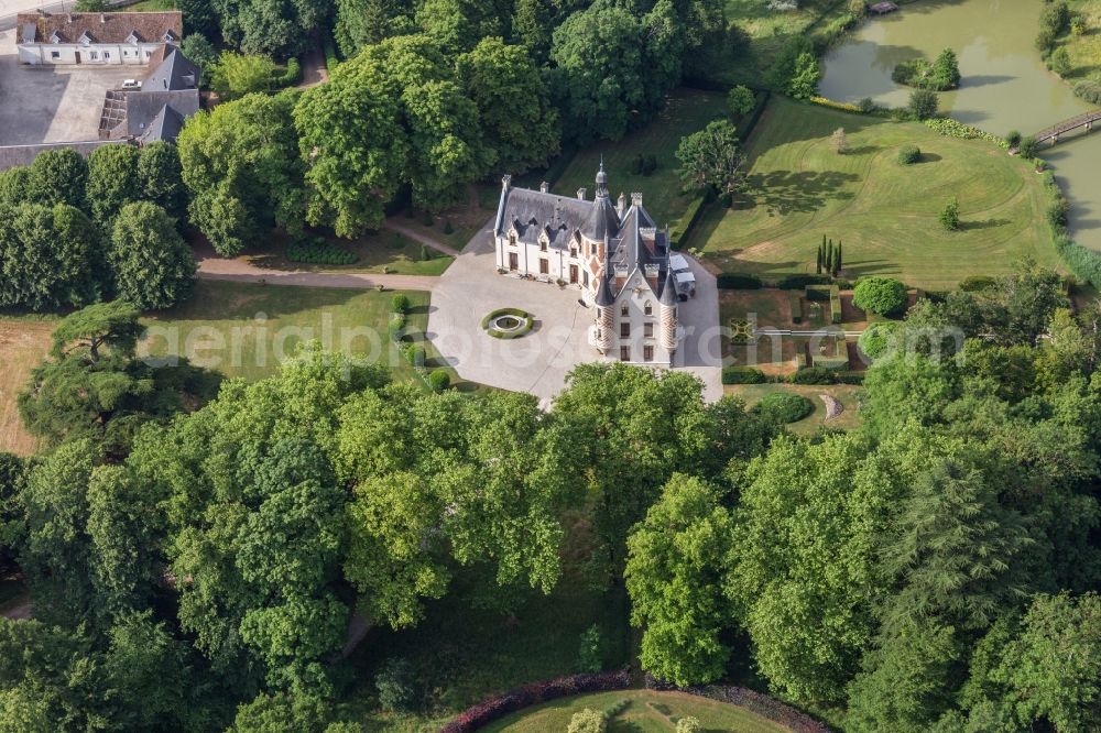 Aerial image Saint-Cyr-du-Gault - Buildings and park of the castle in Saint-Cyr-du-Gault in Centre-Val de Loire, France