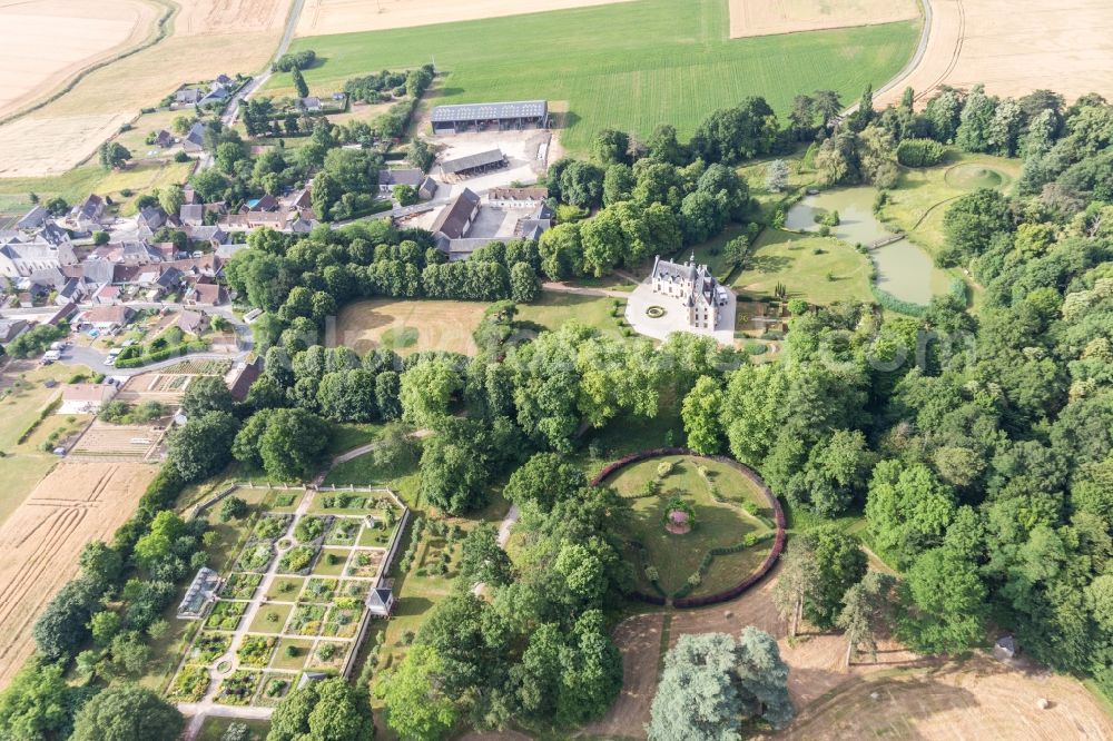 Aerial photograph Saint-Cyr-du-Gault - Buildings and park of the castle in Saint-Cyr-du-Gault in Centre-Val de Loire, France