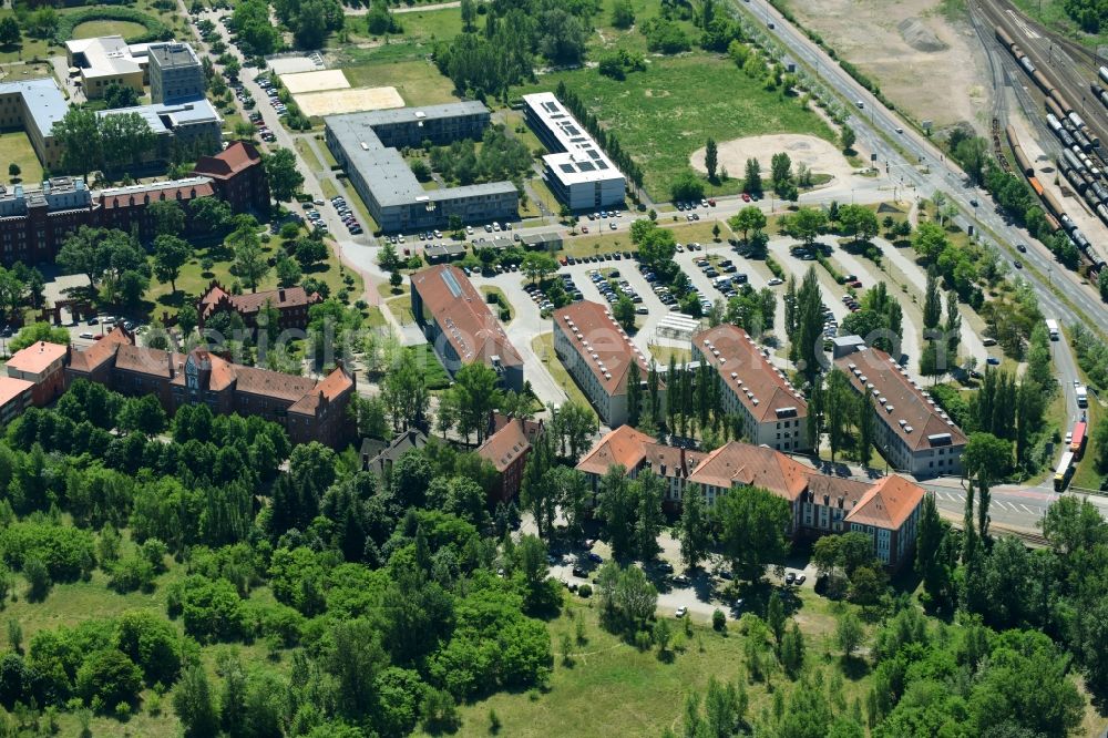 Brandenburg an der Havel from the bird's eye view: Complex of buildings of the district court of Brandenburg to Havel - court in in Brandenburg to Havel in the federal state Brandenburg, Germany