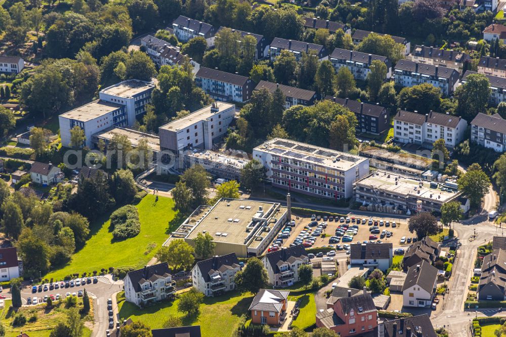 Aerial image Ennepetal - building complex of the Vocational School Berufskolleg Ennepetal on Wilhelmshoeher Strasse in Ennepetal at Ruhrgebiet in the state North Rhine-Westphalia, Germany