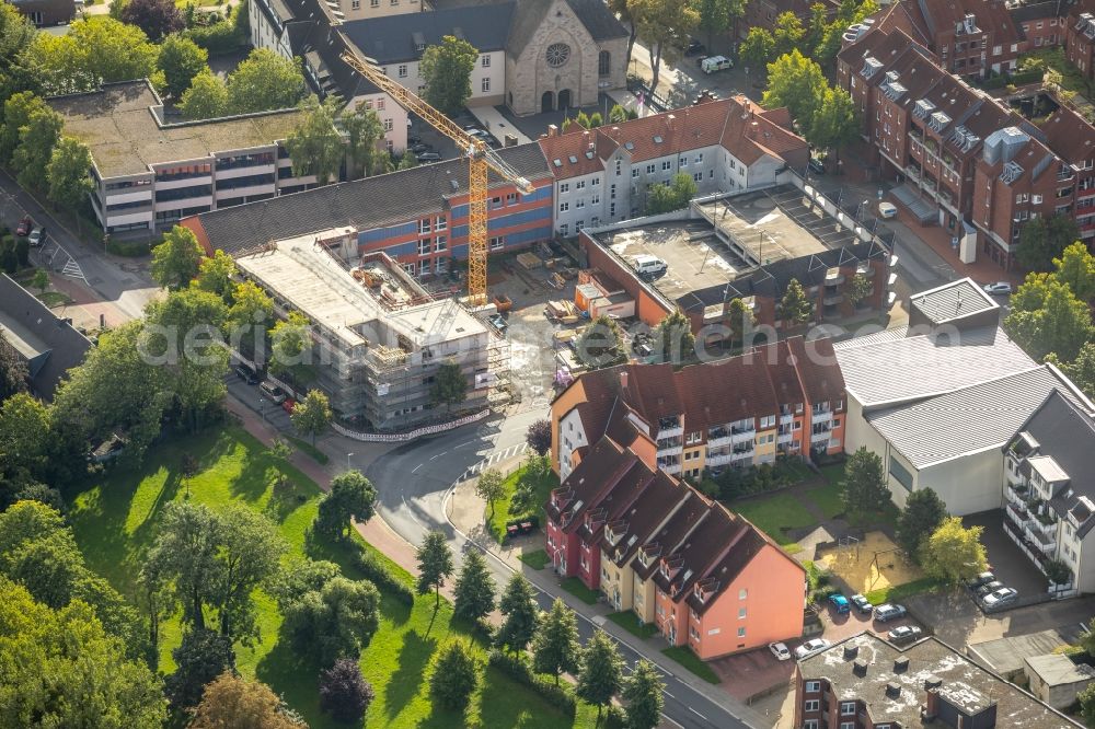 Aerial photograph Hamm - Building complex of the Vocational School St.-Franziskus-Berufskolleg on Franziskanerstrasse in Hamm in the state North Rhine-Westphalia, Germany