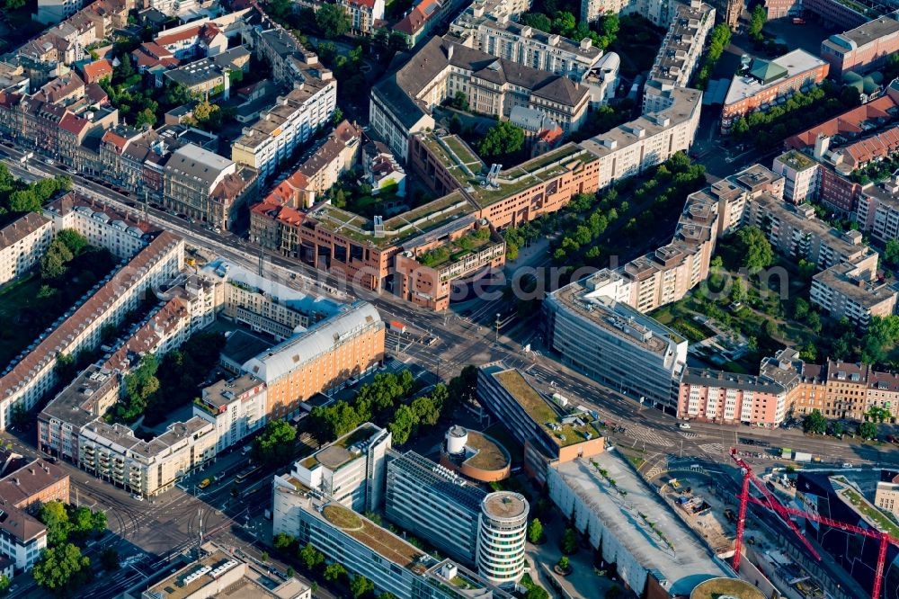 Aerial photograph Karlsruhe - Building complex of the Vocational School Heinrich Huebsch Gewerbeschule in Karlsruhe in the state Baden-Wurttemberg, Germany