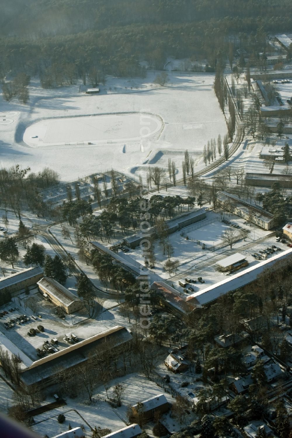 Aerial image Berlin - Building complex of the German army - Bundeswehr military barracks Hottengrund on Sakrower Landstrasse destrict Kladow in Berlin in Germany