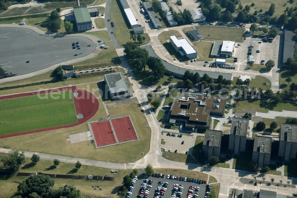 Hannover from above - Building complex of the German army - Bundeswehr military barracks on the Vahrenwalder Strasse in Hannover in the state Lower Saxony