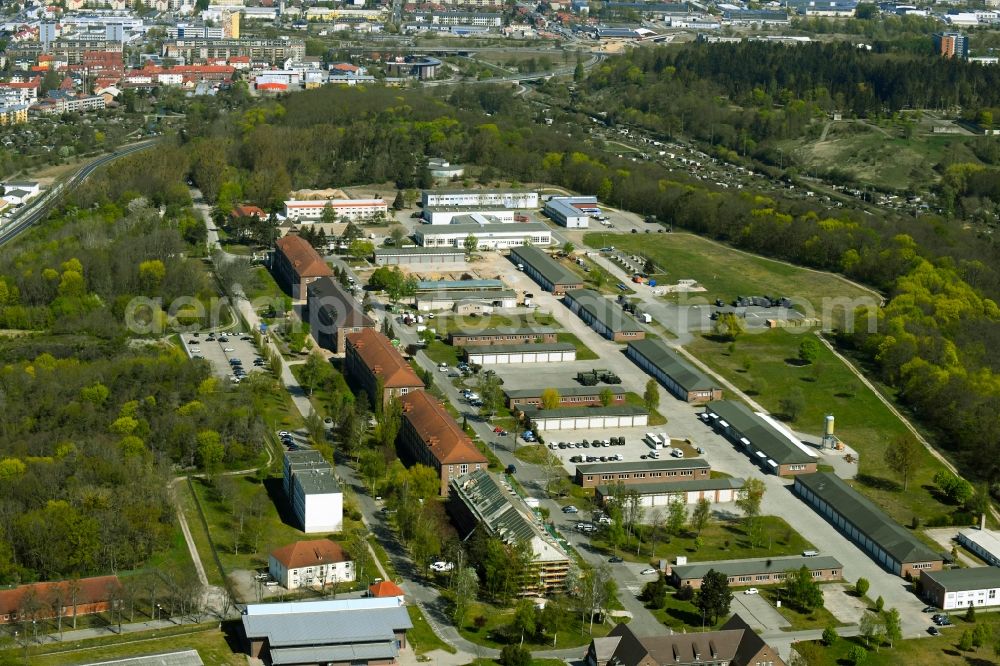 Neubrandenburg from the bird's eye view: Building complex of the German army - Bundeswehr military barracks of Verbanof of Reservisten of Deutschen Bunofwehr e. V. in Neubrandenburg in the state Mecklenburg - Western Pomerania, Germany