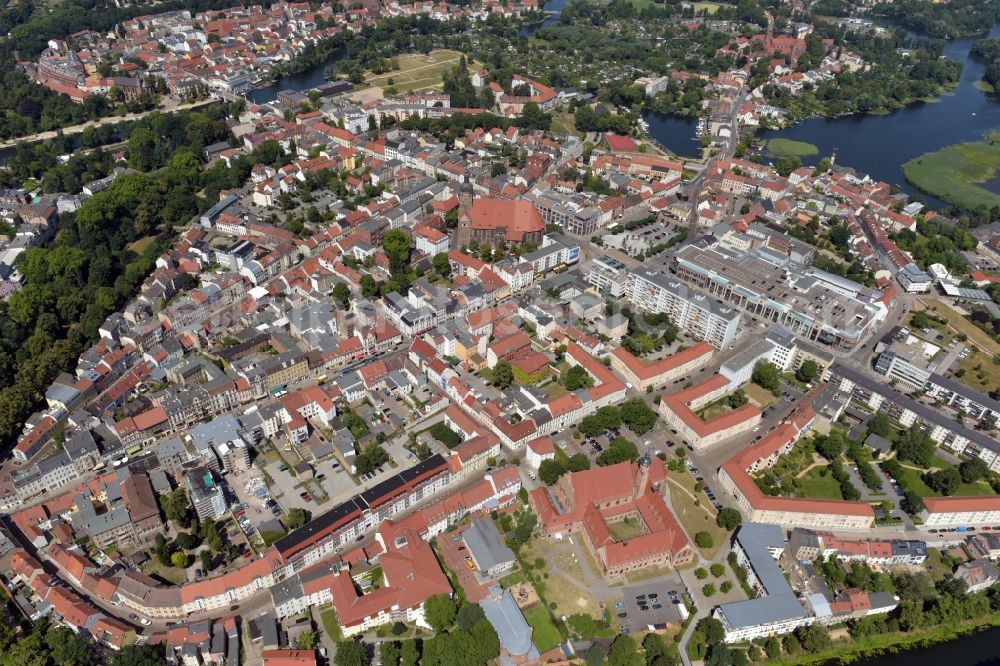 Brandenburg an der Havel from the bird's eye view: Building complex of the former monastery and today Archaeologisches Landesmuseum on Heidestrasse in Brandenburg an der Havel in the state Brandenburg