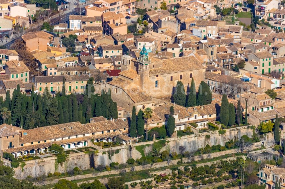 Aerial photograph Valldemossa - Building complex of the former monastery and today's museum of Kartause von Valldemossa on Placa Cartoixa in Valldemossa in Balearische Insel Mallorca, Spain