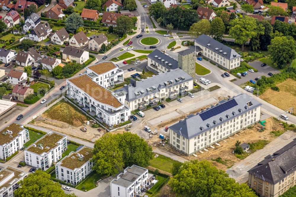 Aerial image Soest - Building complex of the former military barracks Adon- Kaserne on Meisinger Weg in Soest in the state North Rhine-Westphalia, Germany