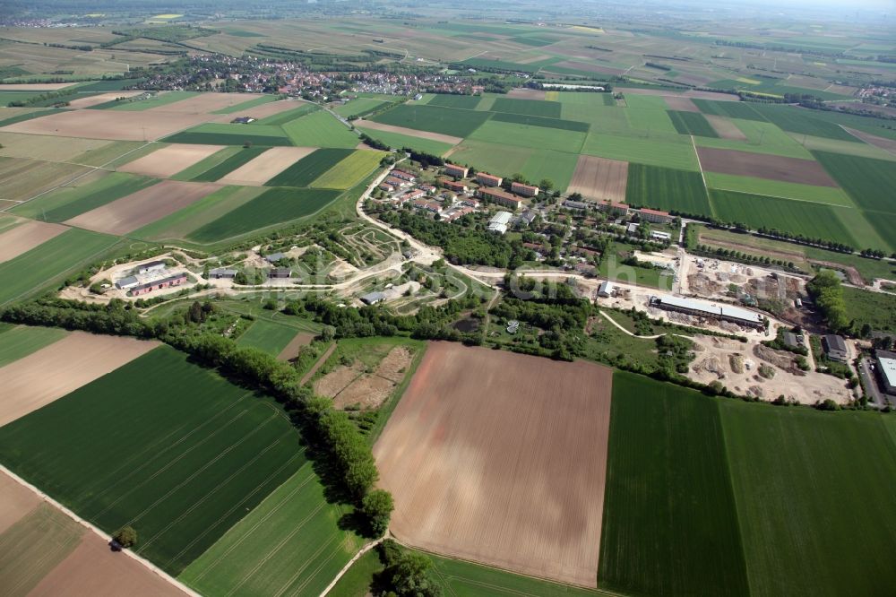 Aerial image Nierstein - Building complex of the former military barracks US Army Anderson Barracks Dexheim in Nierstein in the state Rhineland-Palatinate. Currently, the site is being converted into a Rhein-Selz-Park. Among other things, an off-road test track is to be created here. The terrain could thus become a large leisure residence