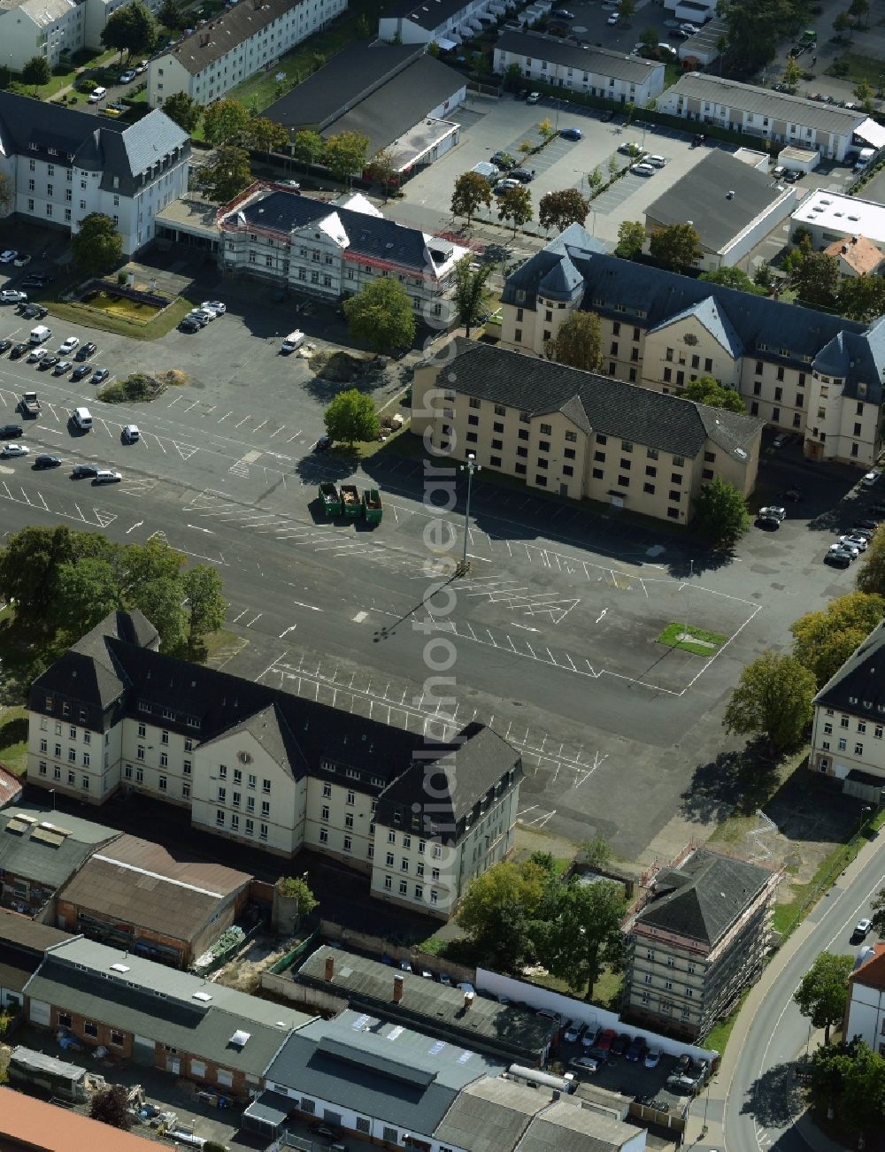 Aerial photograph Hanau - Building complex of the former military barracks Hutierkaserne in Hanau in the state Hesse