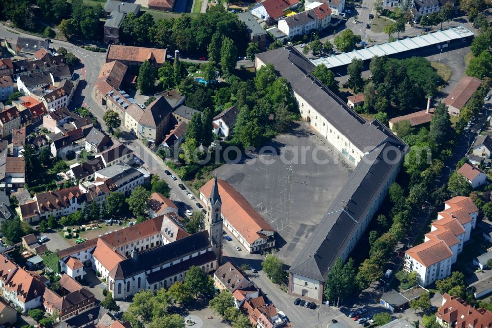 Germersheim from above - Building complex of the former military barracks Stengelkaserne on Klosterstrasse in Germersheim in the state Rhineland-Palatinate