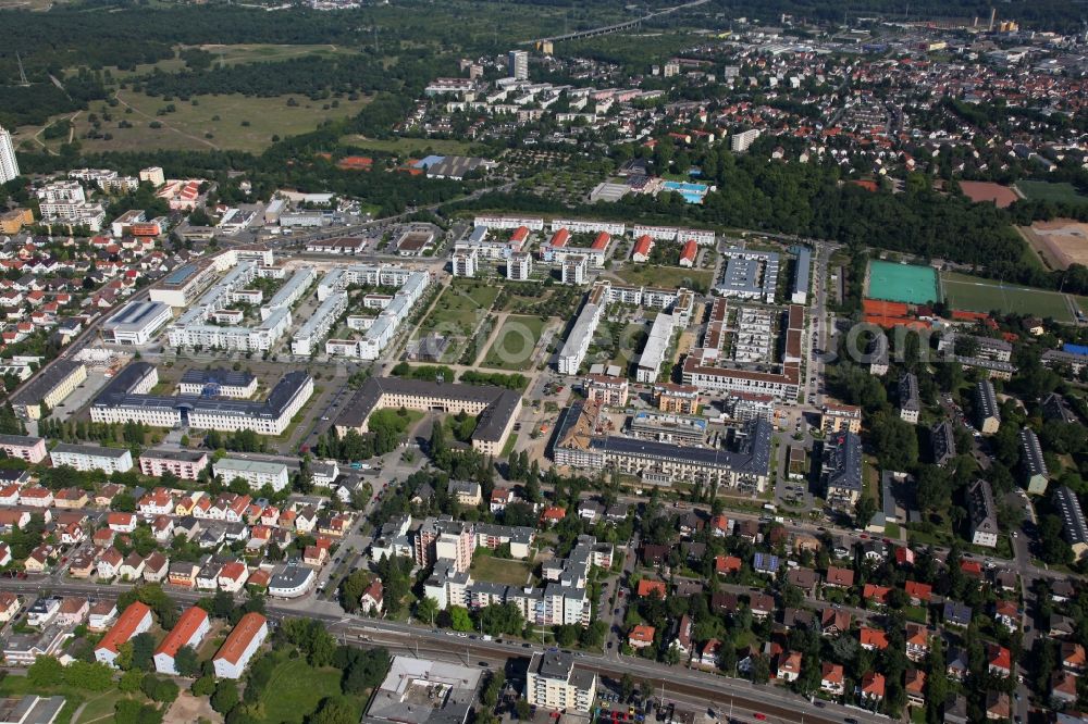 Mainz from the bird's eye view: Building complex of the US military barracks in ememaligen Mainz in Rhineland-Palatinate