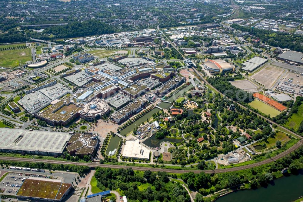 Oberhausen from the bird's eye view: Building complex of the shopping mall Centro in Oberhausen in the state of North Rhine-Westphalia. The mall is the heart of the Neue Mitte part of the city and is located on Osterfelder Strasse