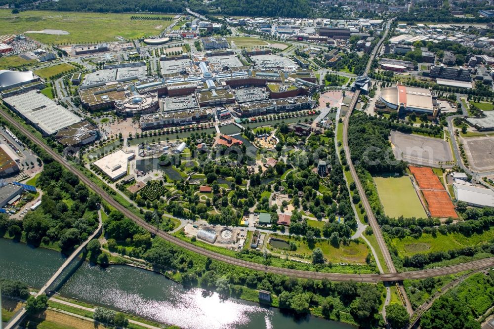 Oberhausen from the bird's eye view: Building complex of the shopping mall Centro in Oberhausen in the state of North Rhine-Westphalia. The mall is the heart of the Neue Mitte part of the city and is located on Osterfelder Strasse