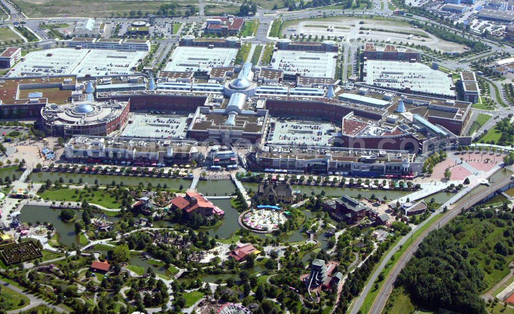 Aerial image Oberhausen - Building complex of the shopping mall Centro in Oberhausen at Ruhrgebiet in the state of North Rhine-Westphalia. The mall is the heart of the Neue Mitte part of the city and is located on Osterfelder Strasse