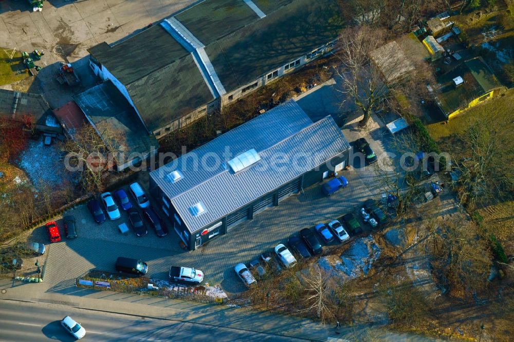 Aerial photograph Bernau - Building complex and grounds of the automotive repair shop AUTOFIT WOTSCHKE on Ruednitzer Chaussee in Bernau in the state Brandenburg, Germany