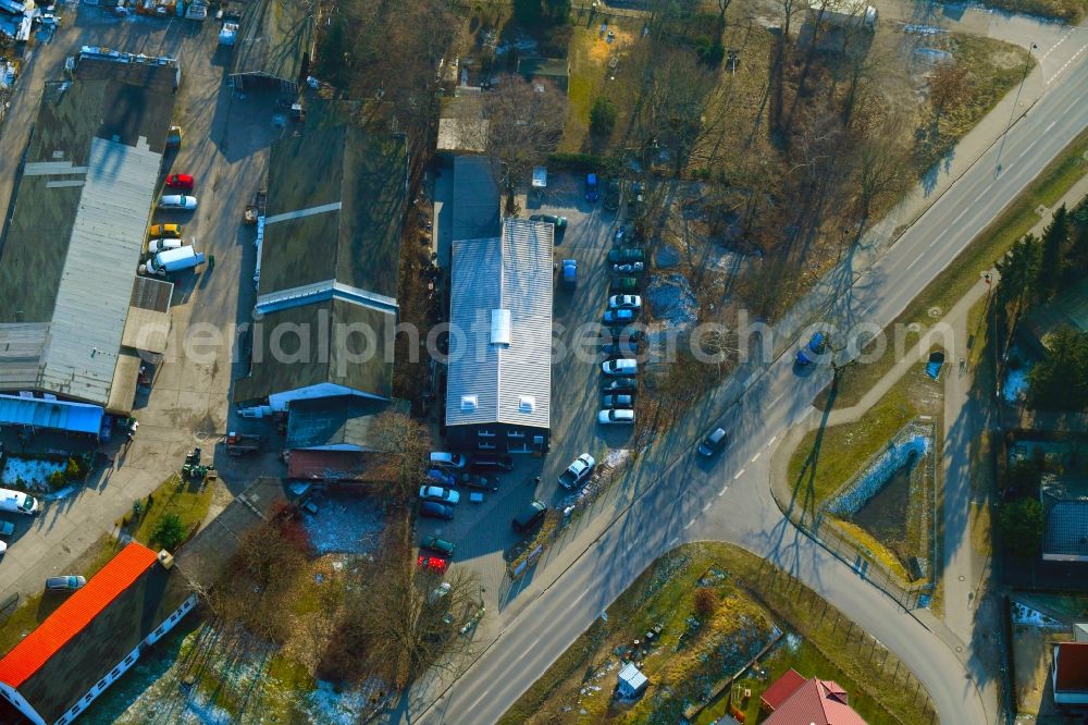 Bernau from above - Building complex and grounds of the automotive repair shop AUTOFIT WOTSCHKE on Ruednitzer Chaussee in Bernau in the state Brandenburg, Germany