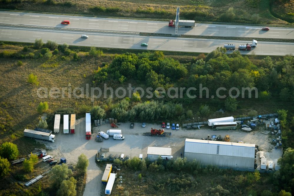 Aerial image Fredersdorf-Vogelsdorf - Building complex and grounds of the automotive repair shop SKY&STERN - Kfz-Meisterbetrieb on Gewerbeparkstrasse in the district Vogelsdorf in Fredersdorf-Vogelsdorf in the state Brandenburg, Germany