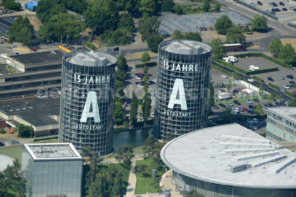 Wolfsburg from the bird's eye view: Building complex and grounds of the logistics center der Autostadt des VW Volkswagen- Werkes in Wolfsburg in the state Lower Saxony