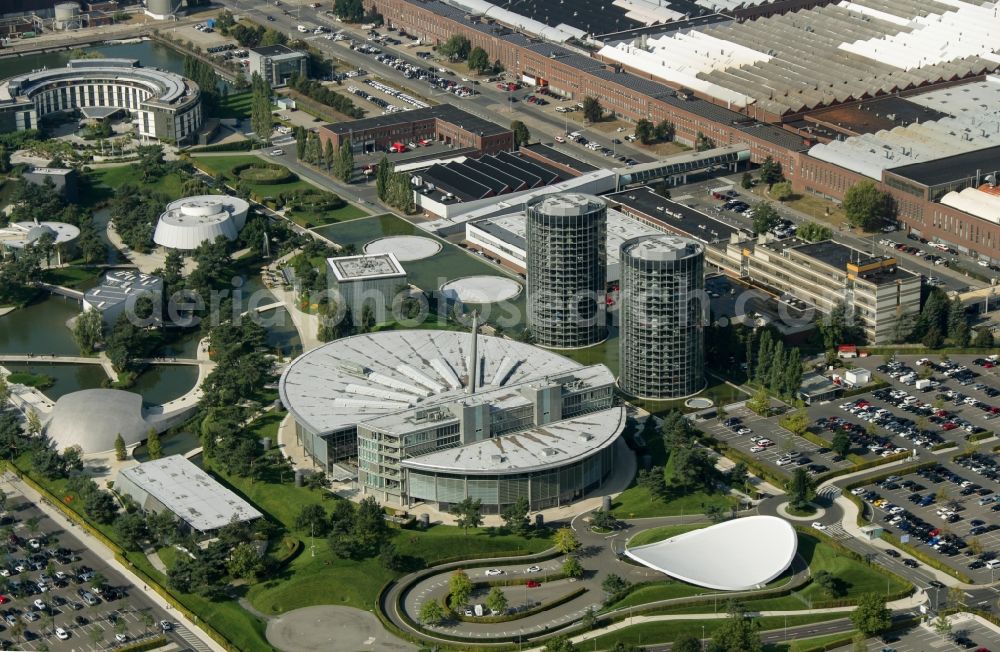 Wolfsburg from above - Building complex and grounds of the logistics center der Autostadt des VW Volkswagen- Werkes in Wolfsburg in the state Lower Saxony