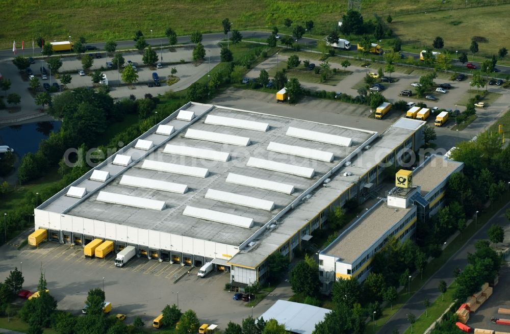 Aerial photograph Hennigsdorf - Building complex and grounds of the logistics center Briefzentrum 13 on Walter-Kleinow-Ring in Hennigsdorf in the state Brandenburg, Germany