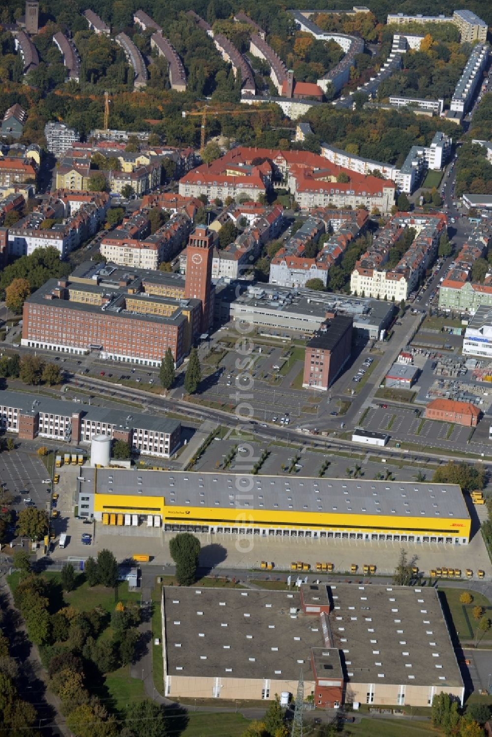 Berlin from above - Building complex and grounds of the logistics center of Deutschen Post DHL Hub on Wohlrabedamm in Berlin in Germany