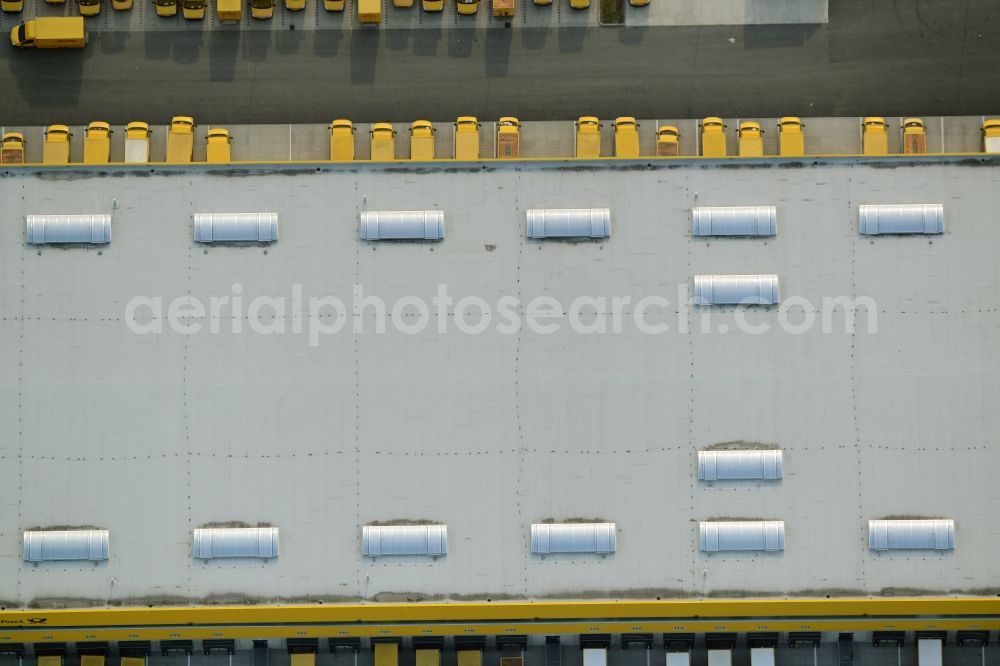 Berlin from the bird's eye view: Building complex and grounds of the logistics center der Deutschen Post - DHL im Stadtteil Britz in Berlin in Germany