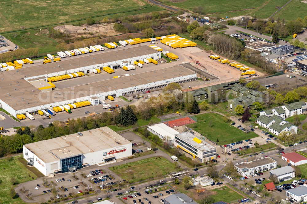 Aerial photograph Lahr/Schwarzwald - Building complex and grounds of the logistics center DHL Frachtzentrum Lahr-Freiburg in Lahr/Schwarzwald in the state Baden-Wuerttemberg, Germany