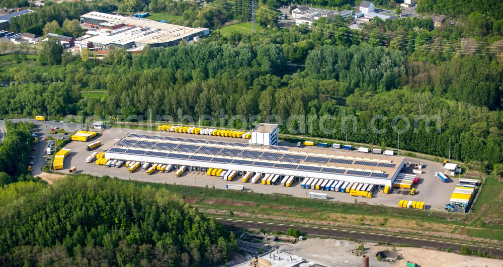 Aerial photograph Hagen - Building complex and grounds of the logistics center DHL Freight GmbH in Hagen at Ruhrgebiet in the state North Rhine-Westphalia, Germany