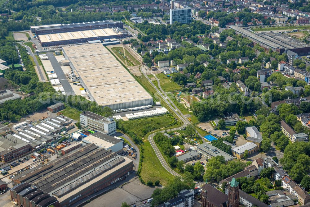 Bochum from the bird's eye view: Building complex and grounds of the logistics center of DSV Air & Sea GmbH in Bochum in the state North Rhine-Westphalia, Germany