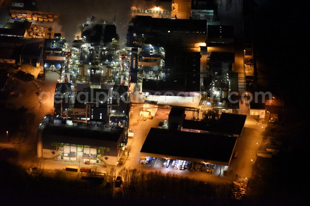 Baar-Ebenhausen from the bird's eye view: Night view Building complex and grounds of the logistics center der GSB-Sonderabfall-Entsorgung Bayern GmbH am Aeusserer Ring in Baar-Ebenhausen in the state Bavaria