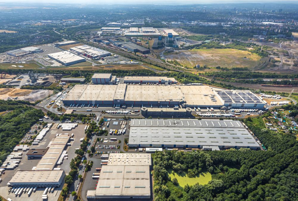 Dortmund from the bird's eye view: Building complex and grounds of the logistics center of Kaufland Logistik VZ GmbH & Co. KG on Feineisenstrasse in the district Westfalenhuette in Dortmund at Ruhrgebiet in the state North Rhine-Westphalia, Germany