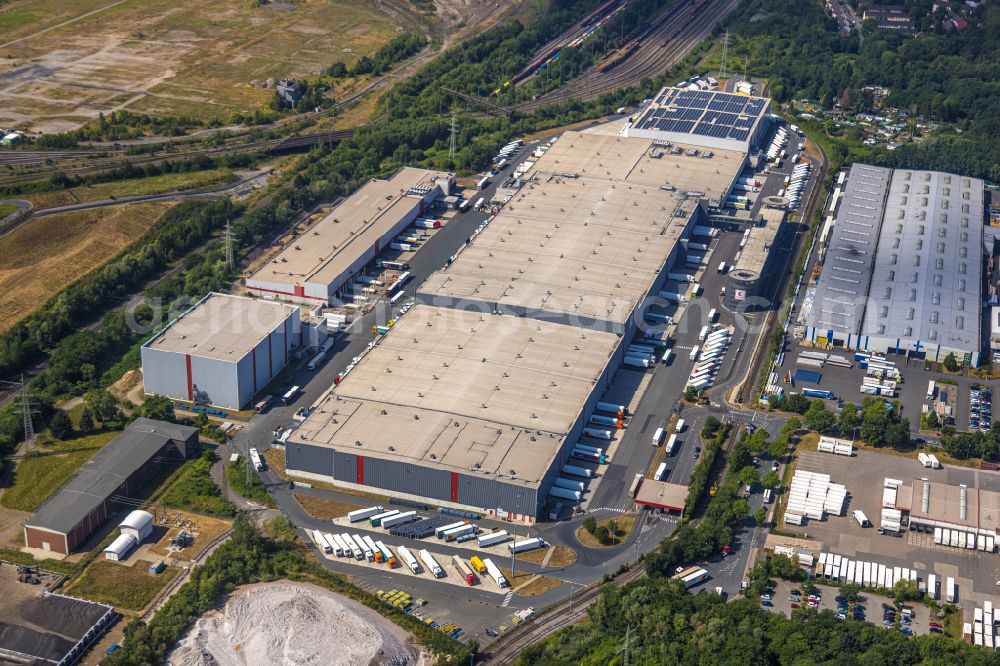 Aerial photograph Dortmund - Building complex and grounds of the logistics center of Kaufland Logistik VZ GmbH & Co. KG on Feineisenstrasse in the district Westfalenhuette in Dortmund at Ruhrgebiet in the state North Rhine-Westphalia, Germany