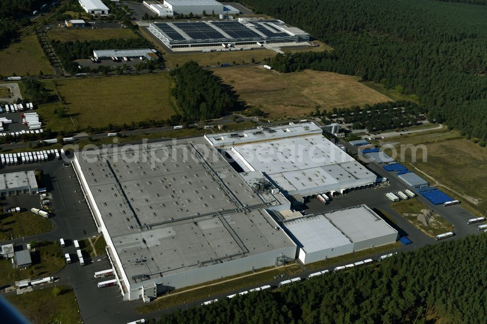 Freienbrink from the bird's eye view: Buildings and premises of the logistics and cargo center of EDEKA Verbund in Freienbrink in the state of Brandenburg