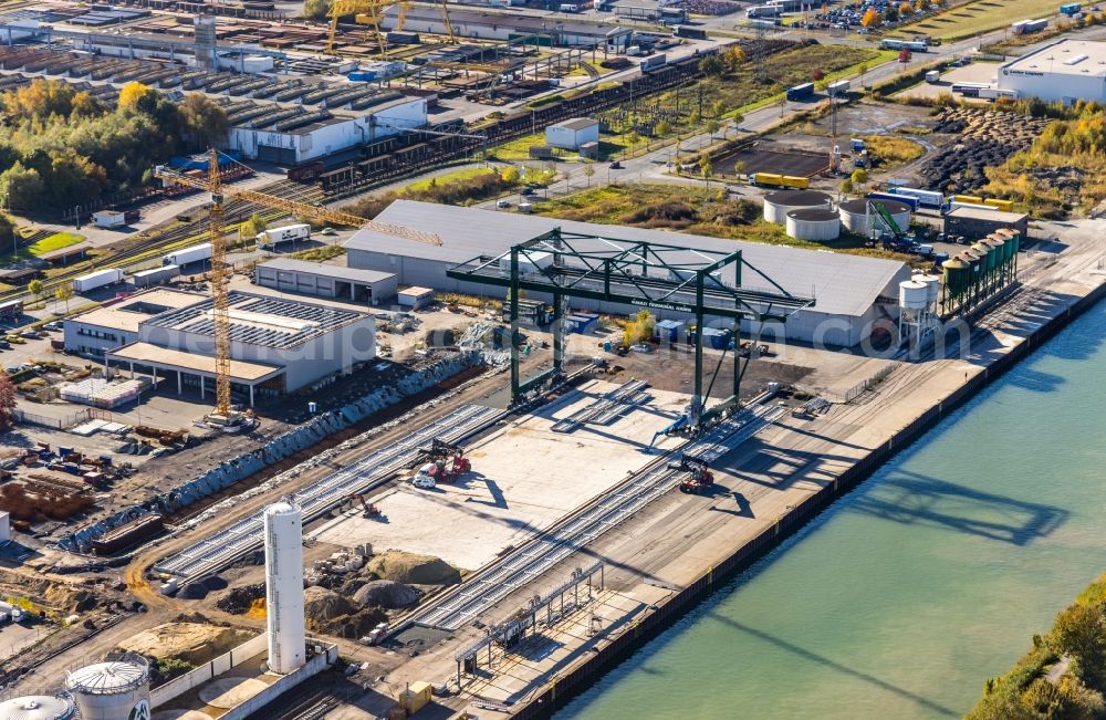 Aerial image Hamm - Building complex and grounds of the logistics center of Lanfer Logistik GmbH and of HELA GmbH Hermann Lanfer on shore of Datteln-Hamm-Kanal and river Lippe on Hafenstrasse in Hamm at Ruhrgebiet in the state North Rhine-Westphalia, Germany