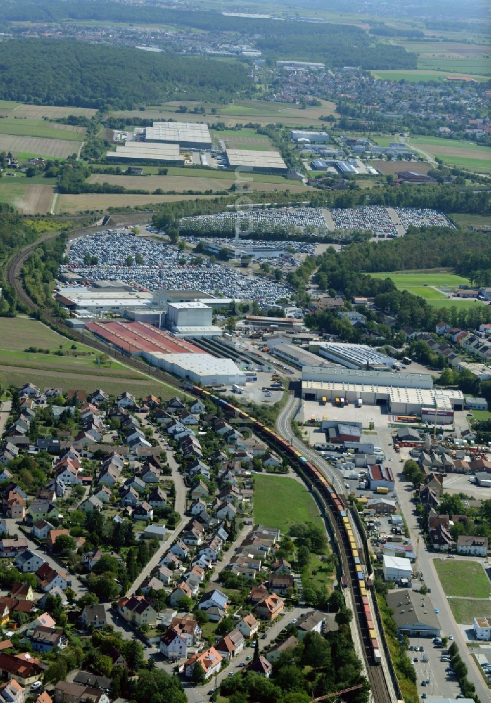 Aerial photograph Illingen - Building complex and grounds of the logistics center Mosolf Horst GmbH & Co. KG on Wilhelmstrasse in Illingen in the state Baden-Wuerttemberg